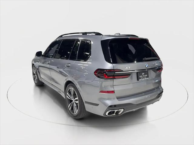 2023 BMW X7 M60i