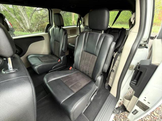 2020 Dodge Grand Caravan SXT