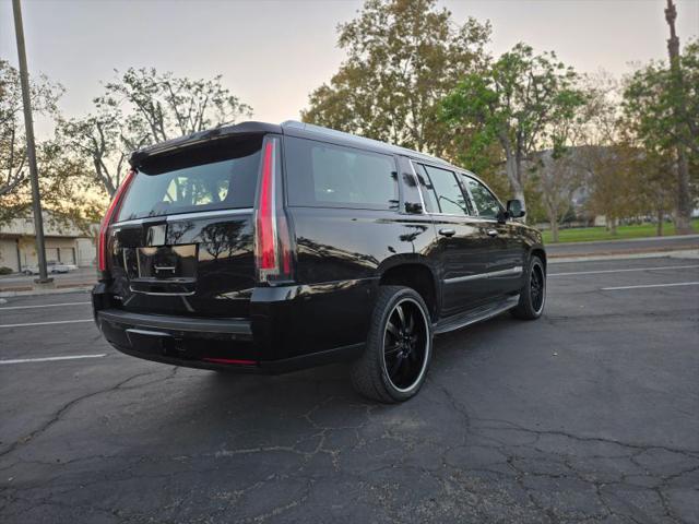 2015 Cadillac Escalade ESV Luxury