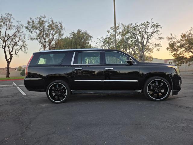 2015 Cadillac Escalade ESV Luxury