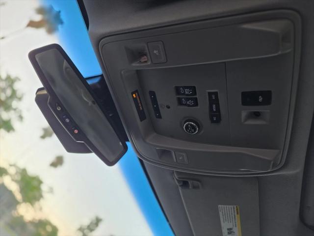 2015 Cadillac Escalade ESV Luxury