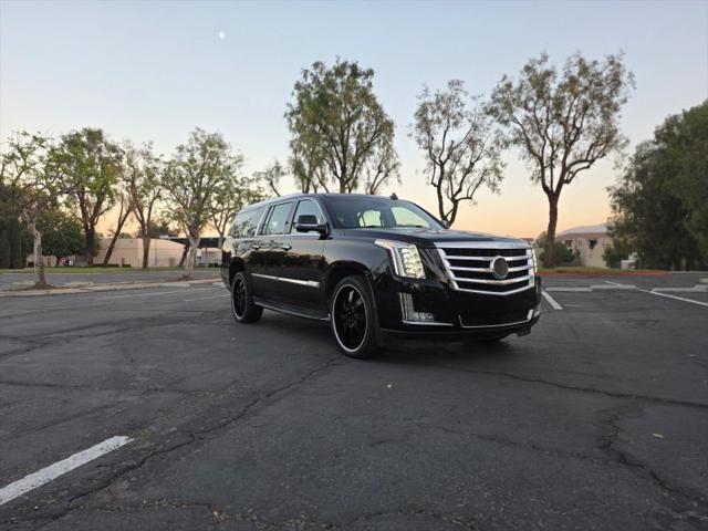 2015 Cadillac Escalade ESV Luxury