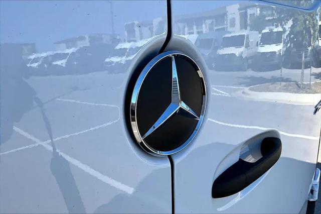 2026 Mercedes-Benz Sprinter 2500 Standard Roof 4-Cyl Diesel