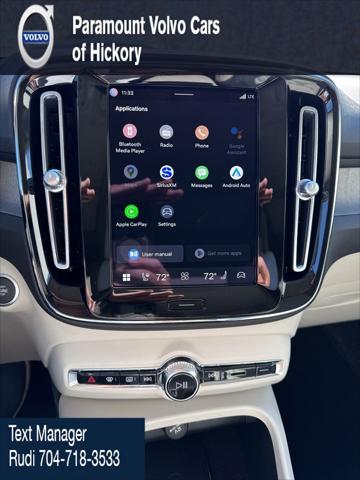 2026 Volvo XC40 Plus, B4 FWD Gas (mild hybrid), Dark