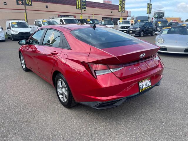 2021 Hyundai Elantra SE