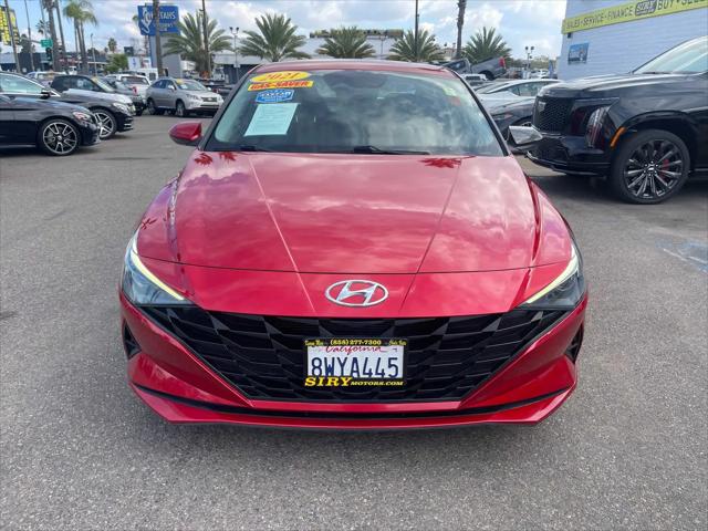 2021 Hyundai Elantra SE