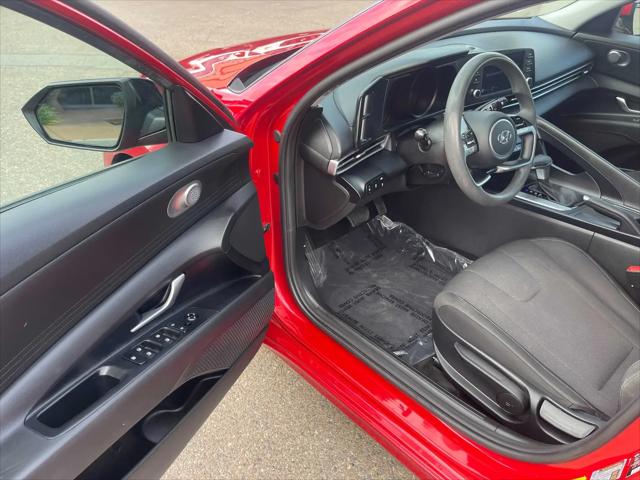 2021 Hyundai Elantra SE