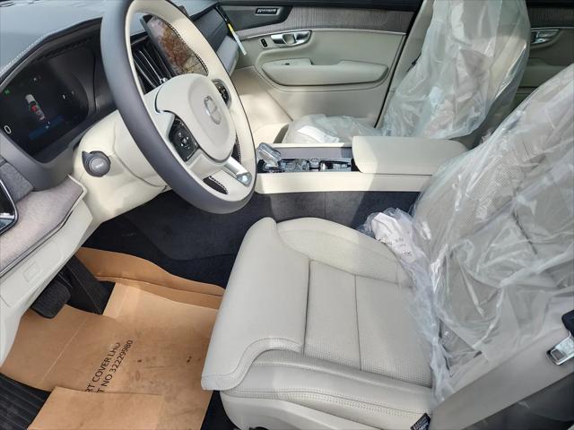2026 Volvo XC90 Ultra, B6 AWD Gas (mild hybrid), Gasoline, Bright, 7 Seats