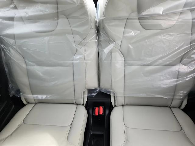 2026 Volvo XC90 Ultra, B6 AWD Gas (mild hybrid), Gasoline, Bright, 7 Seats