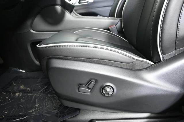 2026 Chrysler Pacifica Limited AWD