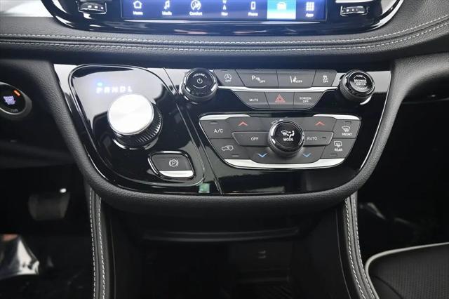 2026 Chrysler Pacifica Limited AWD