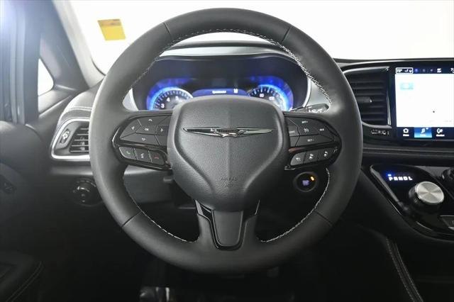 2026 Chrysler Pacifica Limited AWD