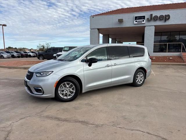 2024 Chrysler Pacifica Touring L for sale in Sierra Vista, AZ