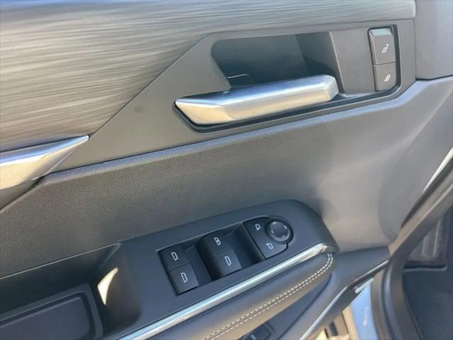2026 GMC Acadia Elevation FWD