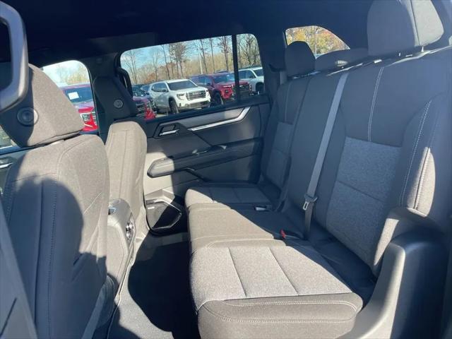 2026 GMC Acadia Elevation FWD