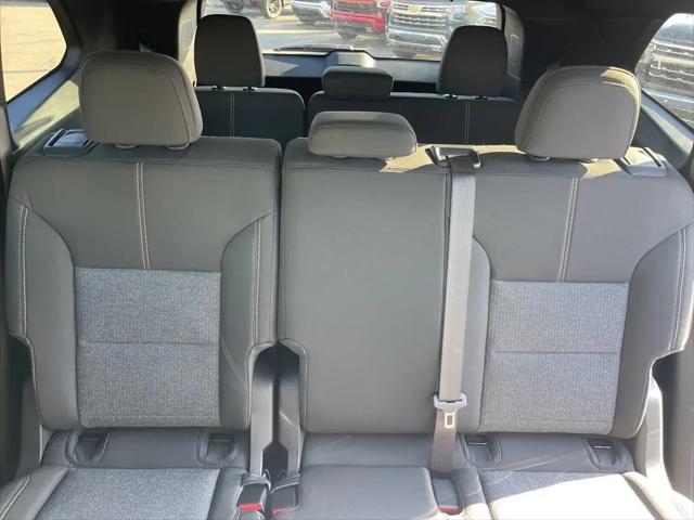 2026 GMC Acadia Elevation FWD