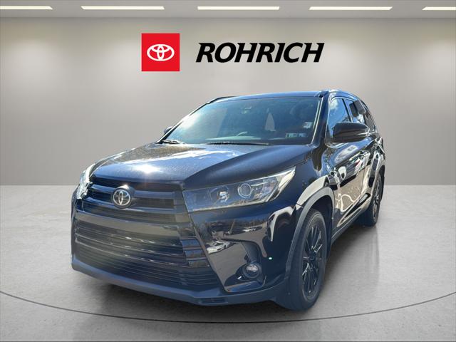 2019 Toyota Highlander SE's photo