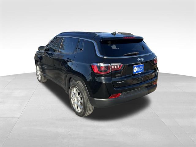 2022 Jeep Compass Latitude Lux 4x4