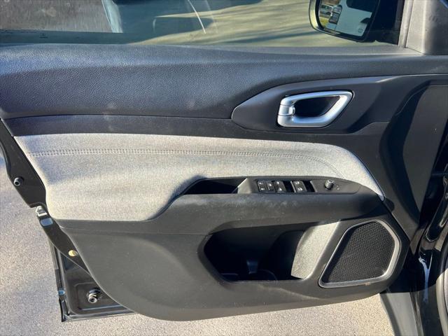 2022 Jeep Compass Latitude Lux 4x4