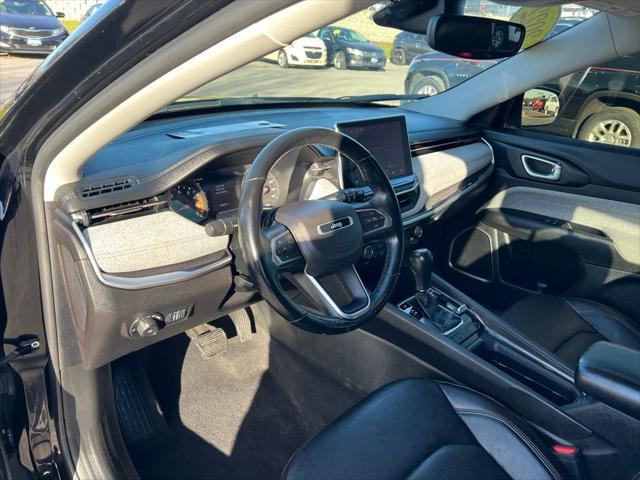 2022 Jeep Compass Latitude Lux 4x4