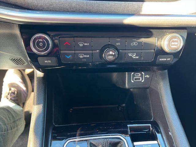 2022 Jeep Compass Latitude Lux 4x4