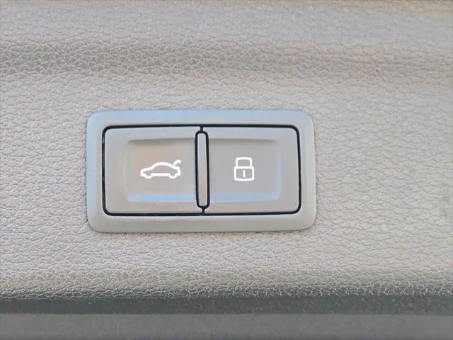 2020 Audi Q3 Premium Plus 45 TFSI quattro Tiptronic