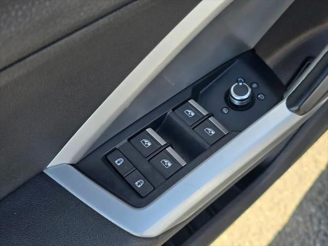 2020 Audi Q3 Premium Plus 45 TFSI quattro Tiptronic