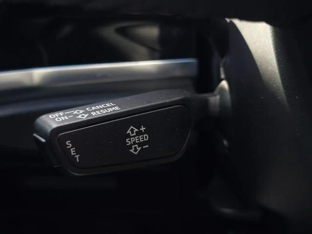 2020 Audi Q3 Premium Plus 45 TFSI quattro Tiptronic