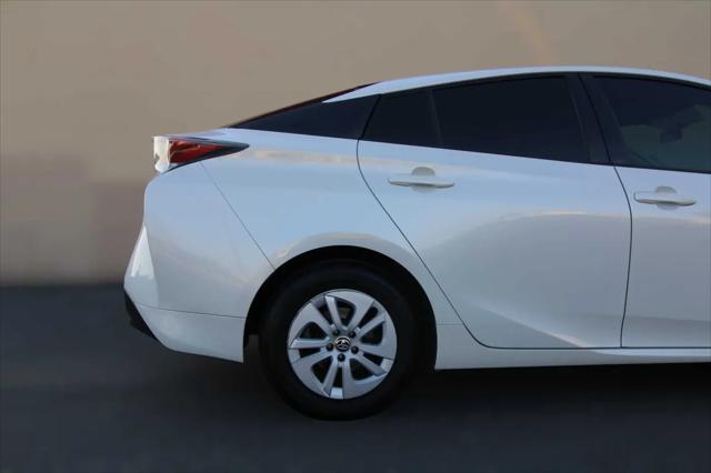 2016 Toyota Prius Two