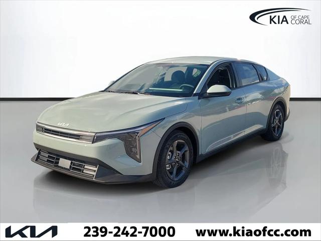 2025 Kia K4 LXS