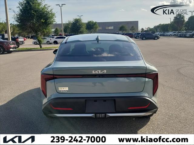 2025 Kia K4 LXS