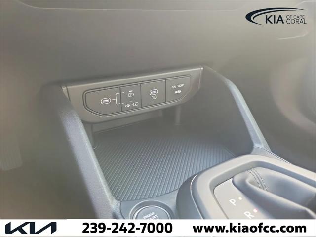 2025 Kia K4 LXS