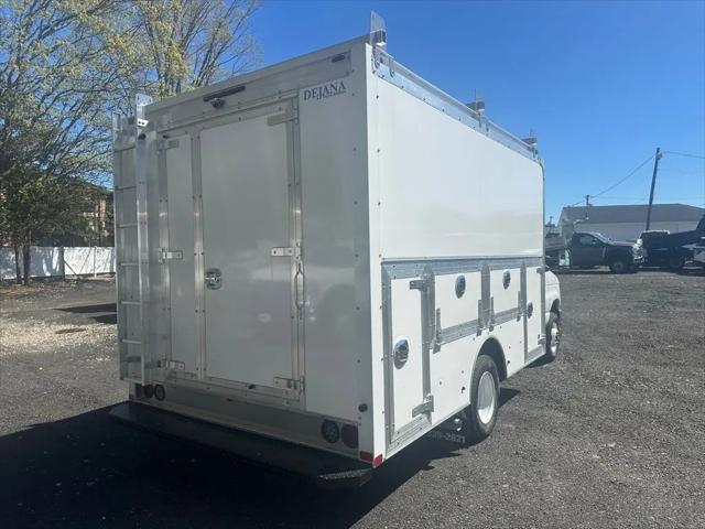 2026 Ford E-350 Cutaway E-Series Cutaway