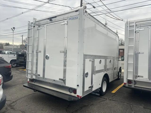 2026 Ford E-350 Cutaway E-Series Cutaway