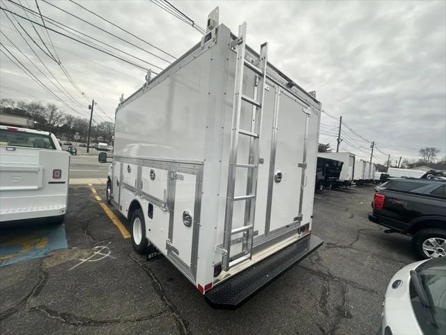 2026 Ford E-350 Cutaway E-Series Cutaway