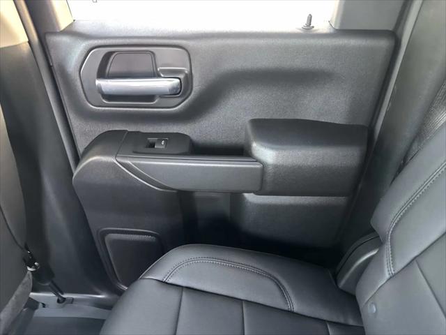 2026 GMC Sierra 2500HD Double Cab, Standard Bed, Pro, RWD