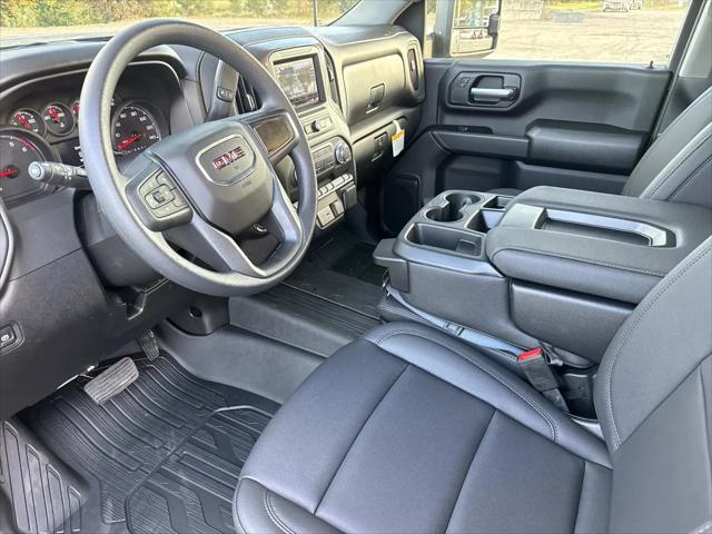 2026 GMC Sierra 2500HD Double Cab, Standard Bed, Pro, RWD