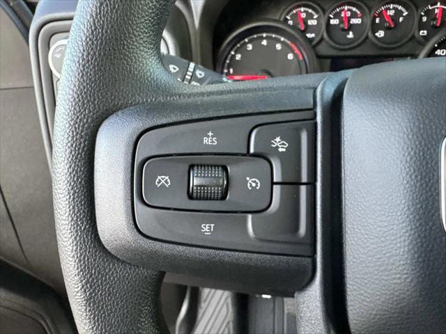 2026 GMC Sierra 2500HD Double Cab, Standard Bed, Pro, RWD