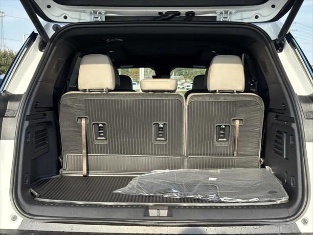 2026 GMC Acadia Elevation FWD