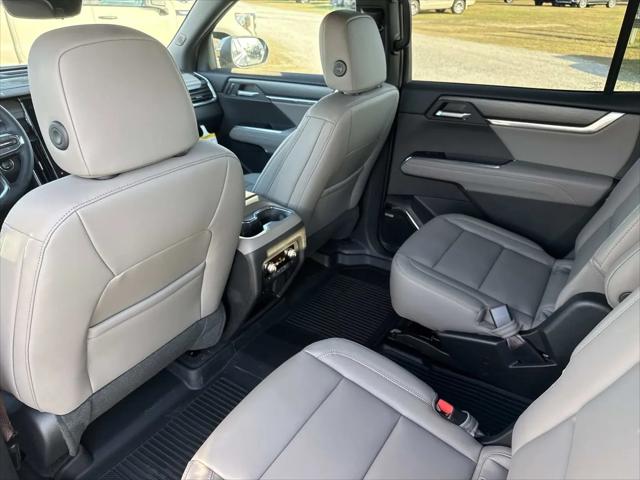 2026 GMC Acadia Elevation FWD