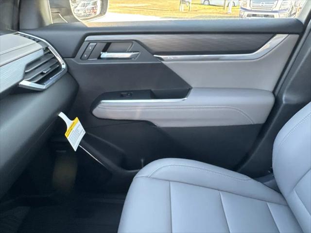 2026 GMC Acadia Elevation FWD