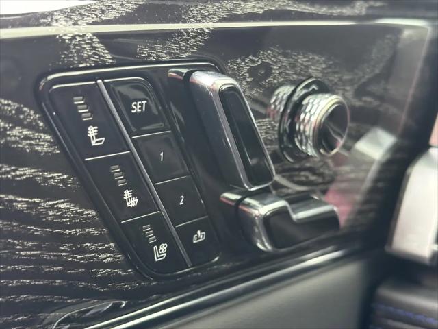 2026 Cadillac Escalade IQL Luxury AWD