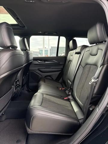 2025 Jeep Grand Cherokee Altitude X 4x4