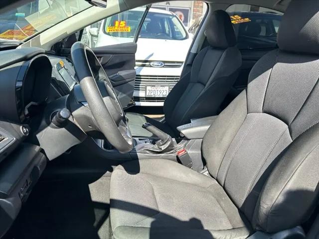 2019 Subaru Impreza 2.0i