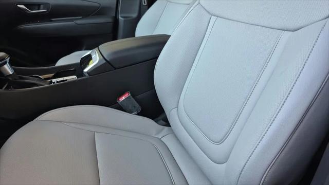 2026 Hyundai Santa Cruz SEL Activity