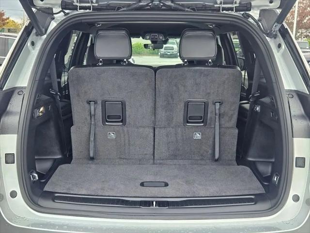 2025 Jeep Grand Cherokee L Limited 4x4