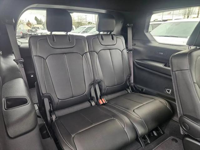 2025 Jeep Grand Cherokee L Limited 4x4