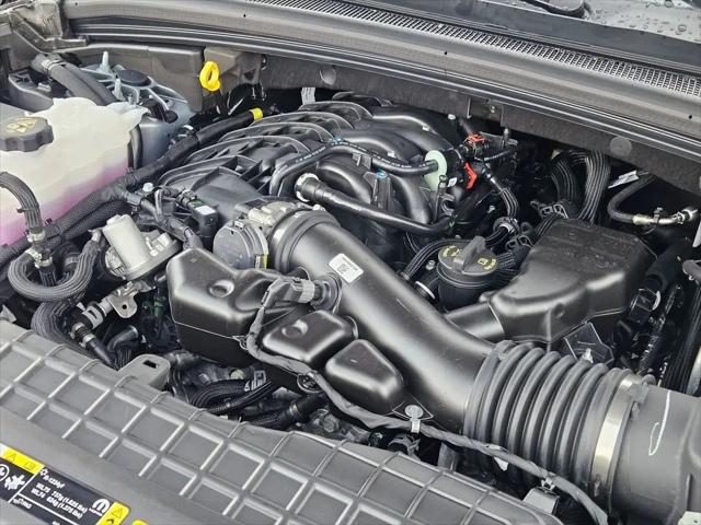 2025 Jeep Grand Cherokee L Limited 4x4