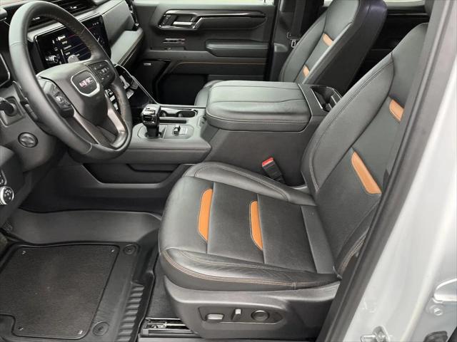 2023 GMC Sierra 1500 4WD Crew Cab Short Box AT4