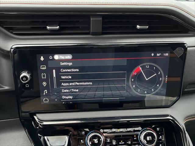 2023 GMC Sierra 1500 4WD Crew Cab Short Box AT4